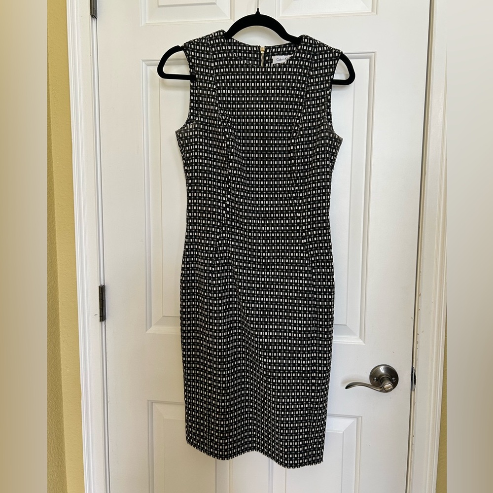 Calvin Klein Black and White Geometric Midi Dress